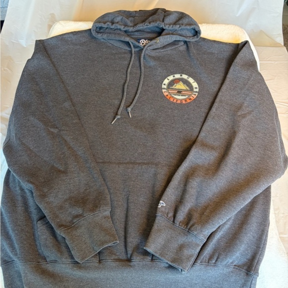 Mammoth California Charcoal Gray Pullover Hoodie